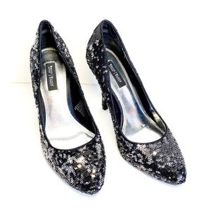 WHBM Athena Silver & Black Sequin Pumps 7M